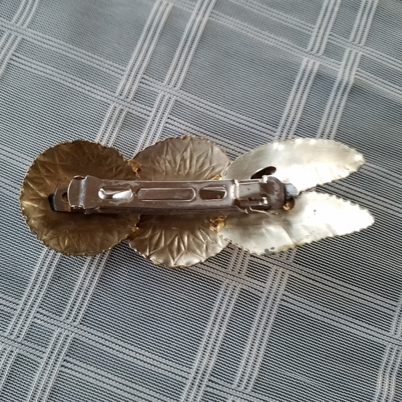 Stunning Silver-tone & Gold-tone Barrette - Picture 2 of 4